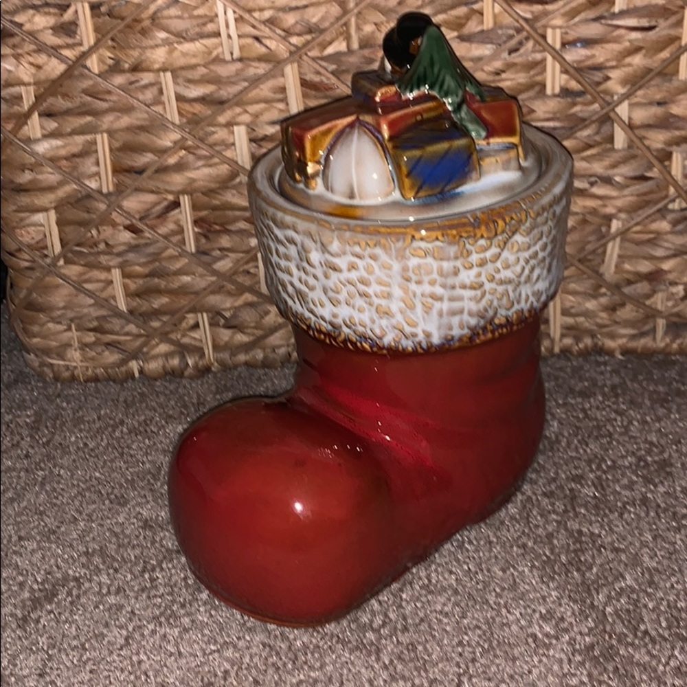 Gibson Home Ceramic Stocking Canister